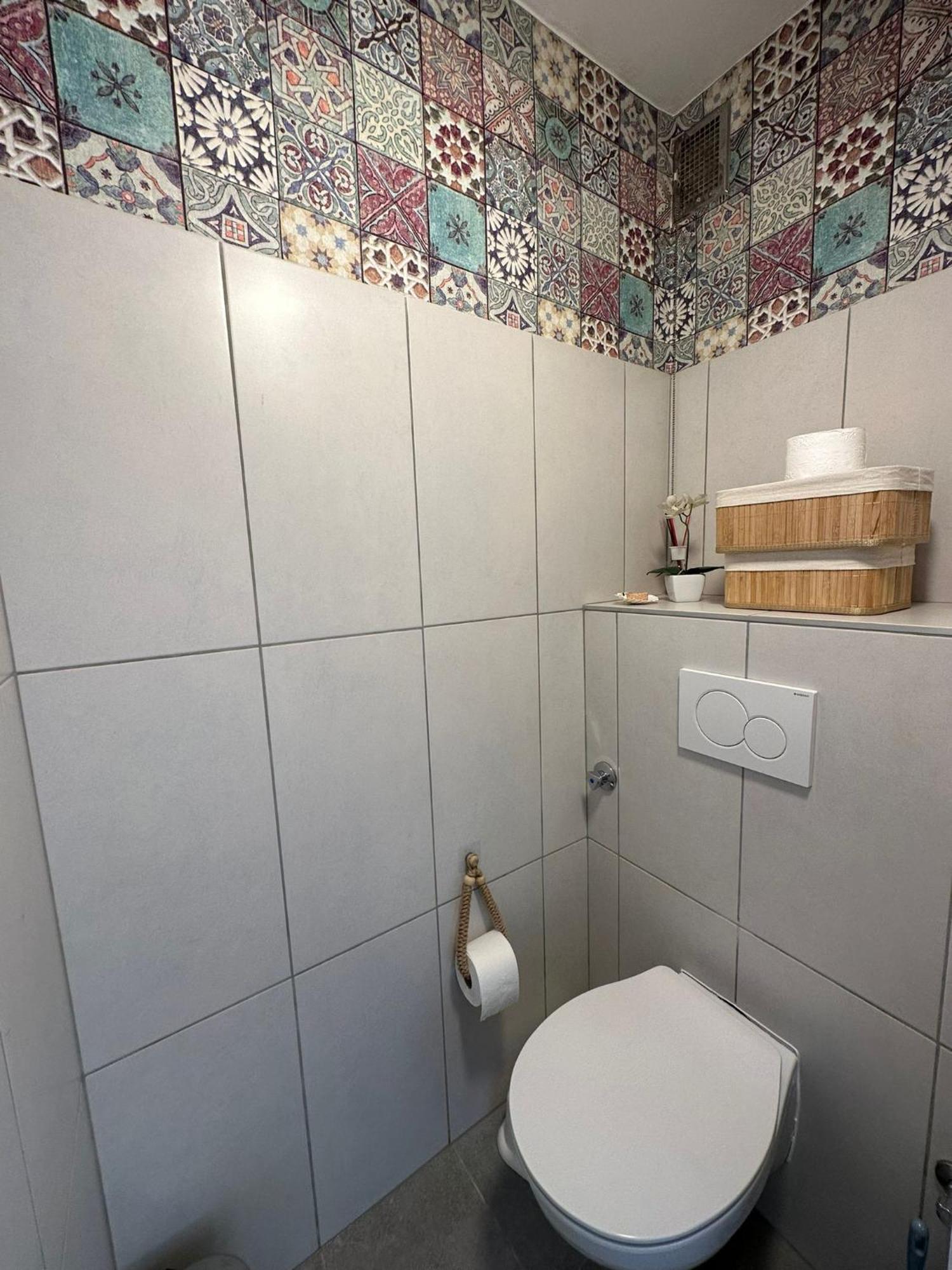 Moderne Wohnung Mit 2 Balkonen, Self Check-In, Parking Graz Extérieur photo